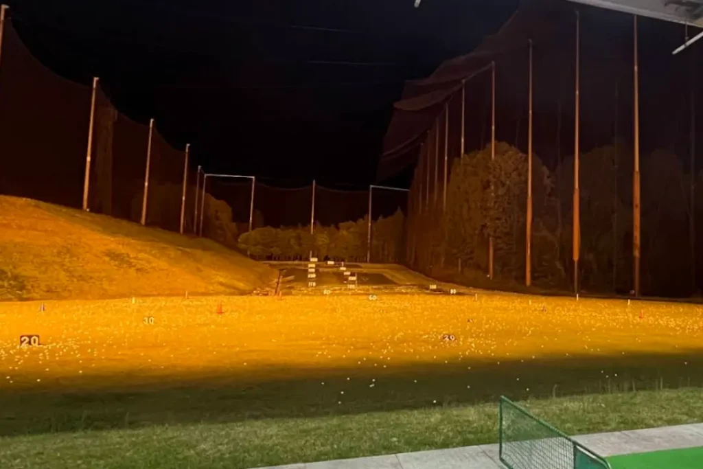 ゴルフ練習場